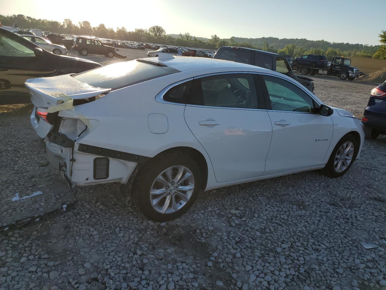 2021 CHEVROLET Malibu VIN 1G1ZD5ST8MF034067 photo 3