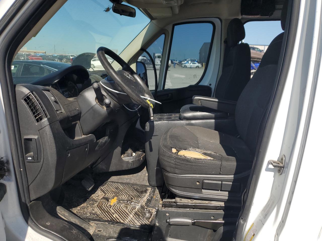 2016 RAM Promaster 1500 VIN 3C6TRVAG1GE136092 photo 7