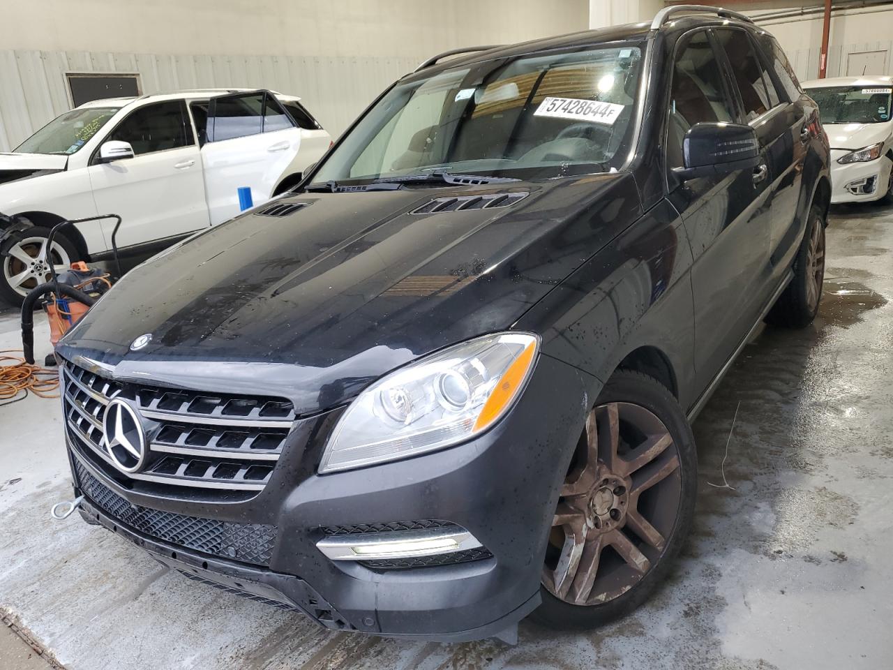 2014 Mercedes-Benz M-class VIN 4JGDA5HB9EA410990 photo 1