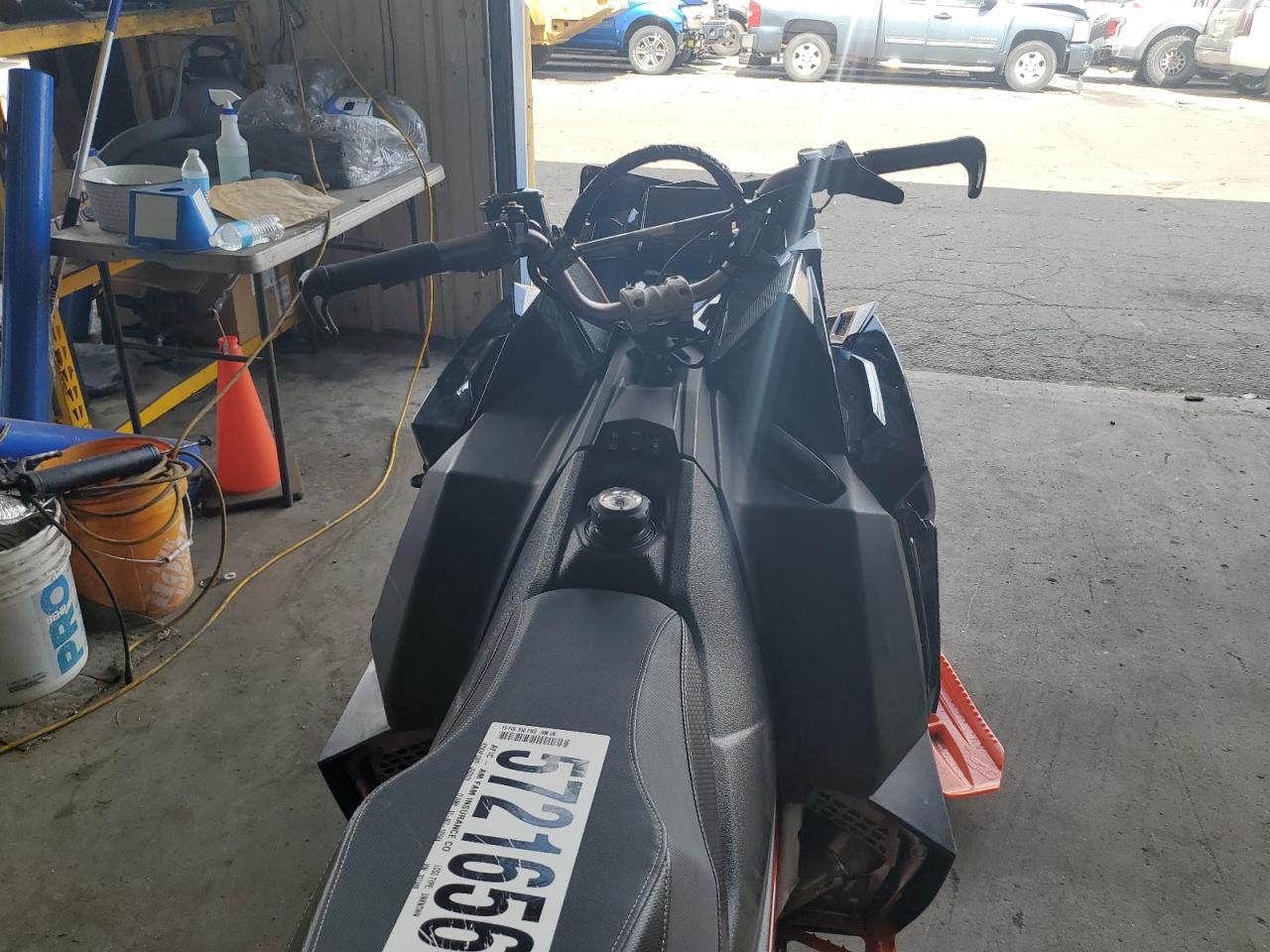 2019 POLA 850 VIN SN1EGK8R4KC337480 photo 5