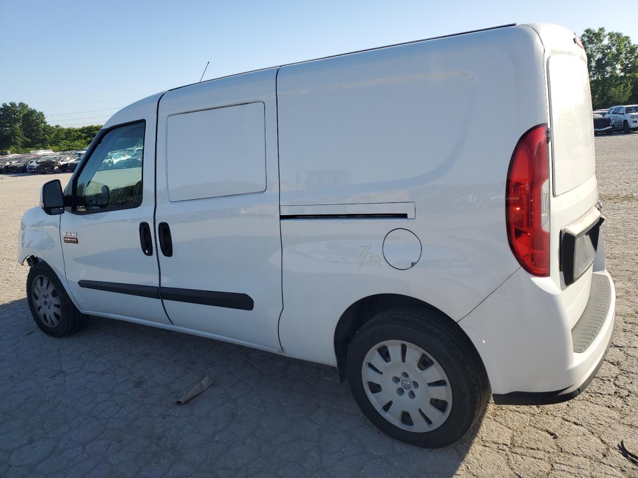 2017 RAM Promaster city VIN ZFBERFBB5H6E69385 photo 2