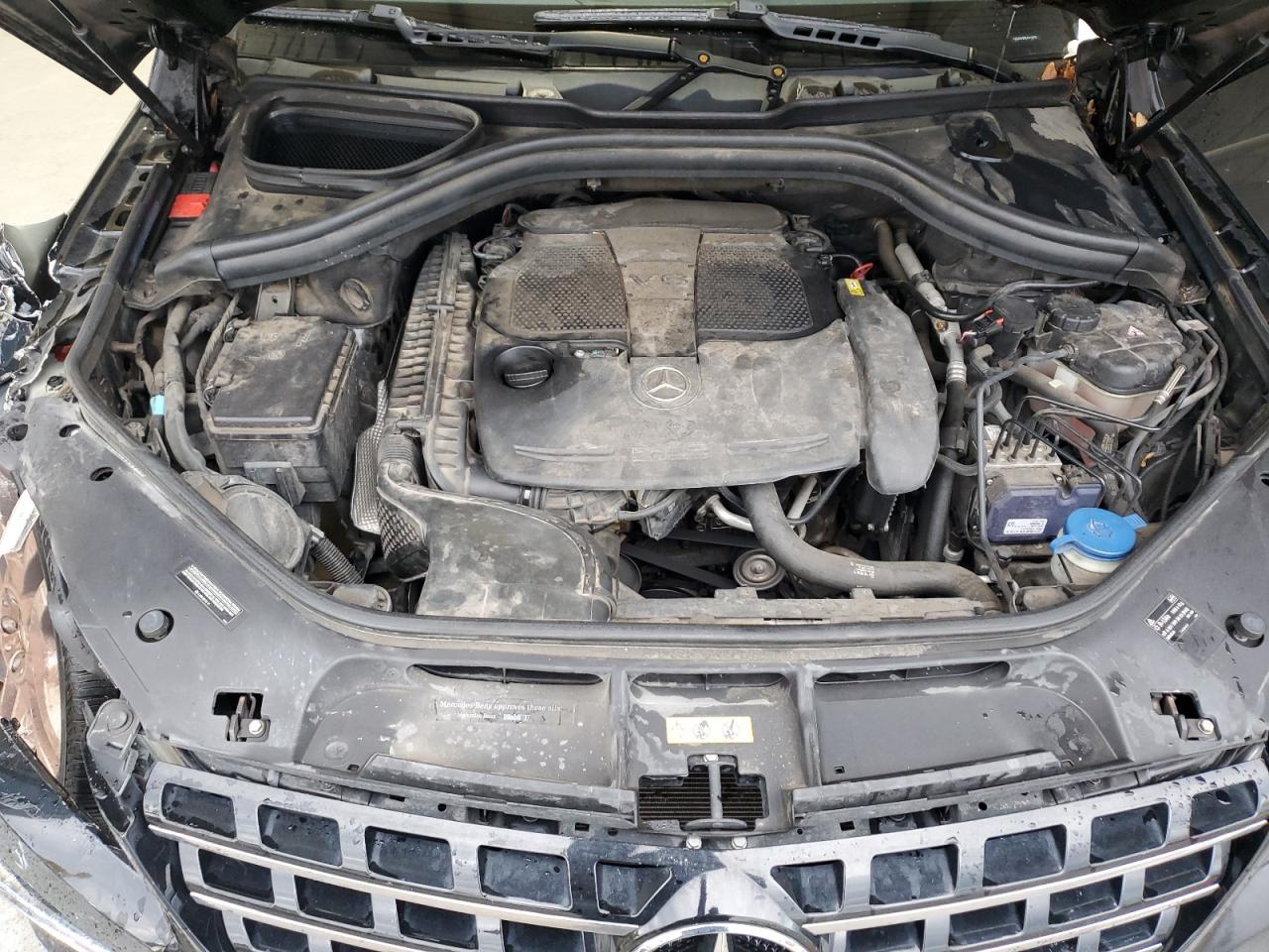 2014 Mercedes-Benz M-class VIN 4JGDA5HB9EA410990 photo 11