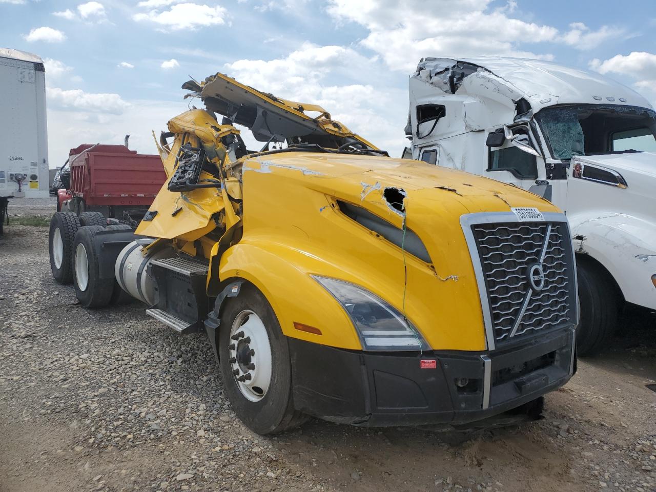 2022 VOLVO Vn VIN 4V4NC9EH8NN289739 photo 1