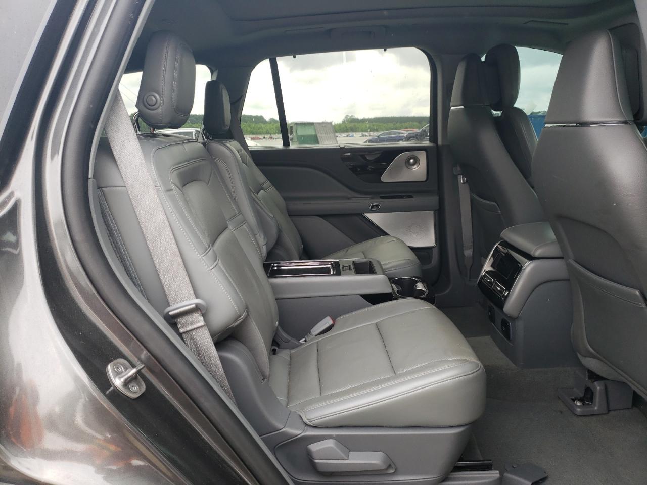 2020 LINCOLN Aviator VIN 5LM5J7XC7LGL11120 photo 11