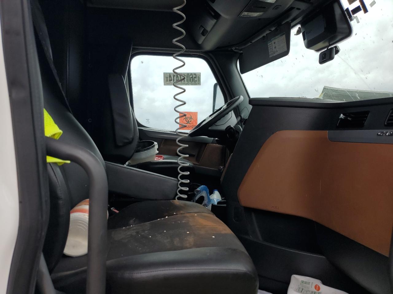 2022 FREIGHTLINER CASCADIA 126 VIN 3AKJHHDR1NSND2456 photo 5