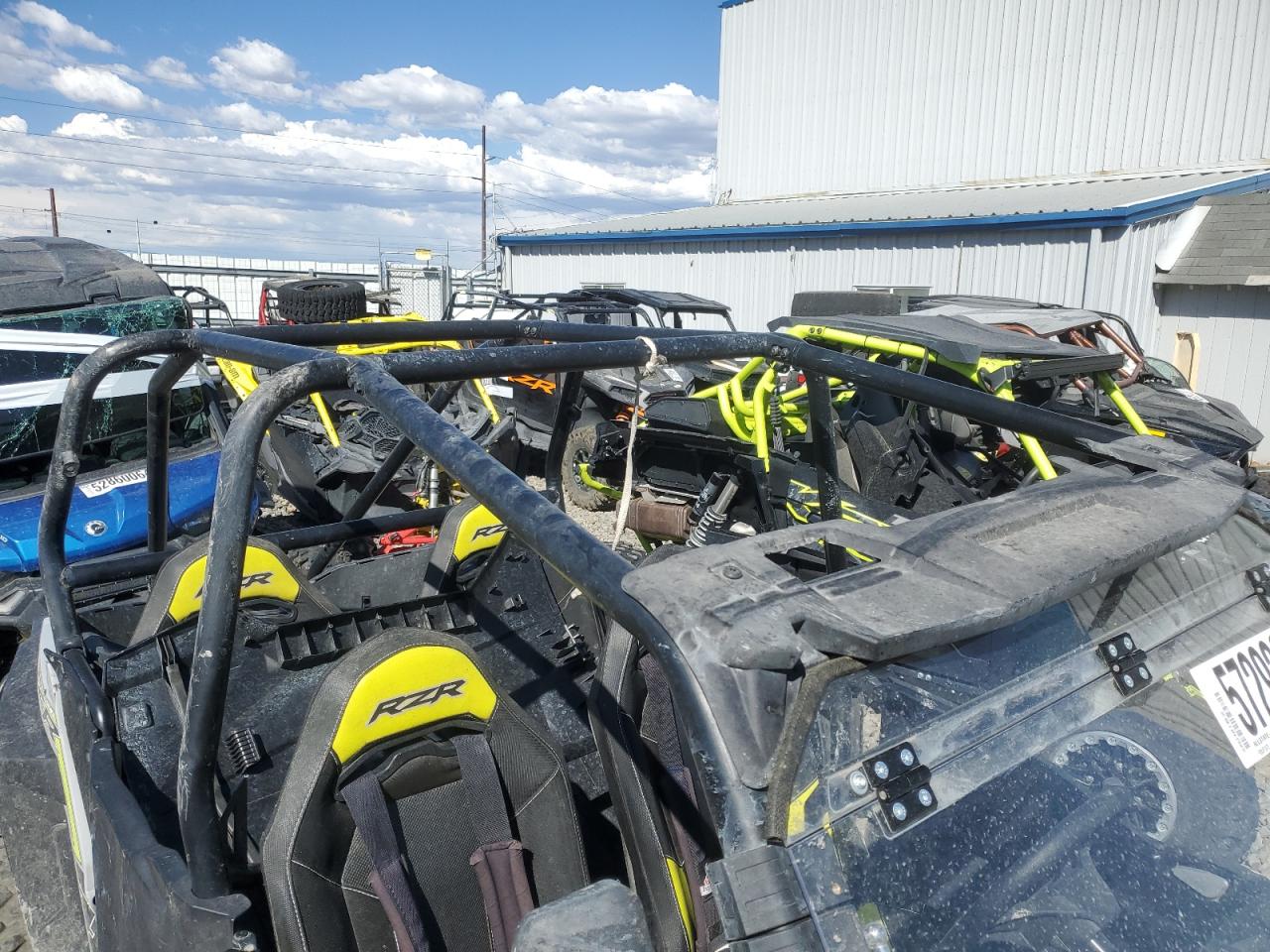 2018 POLARIS RZR 4 900 EPS VIN 3NSVCE871JH216067 photo 9