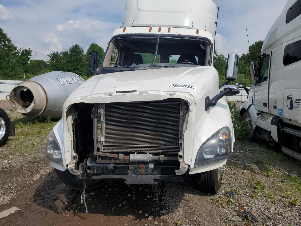 2016 FREIGHTLINER CASCADIA 125 VIN 3AKJGEBG5GDHG4166 photo 9