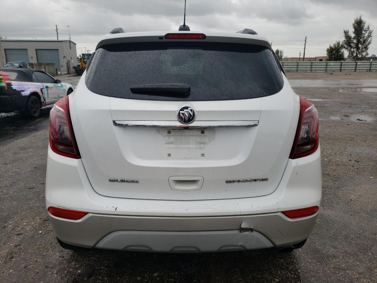 2018 Buick Encore VIN KL4CJASB7JB635456 photo 6