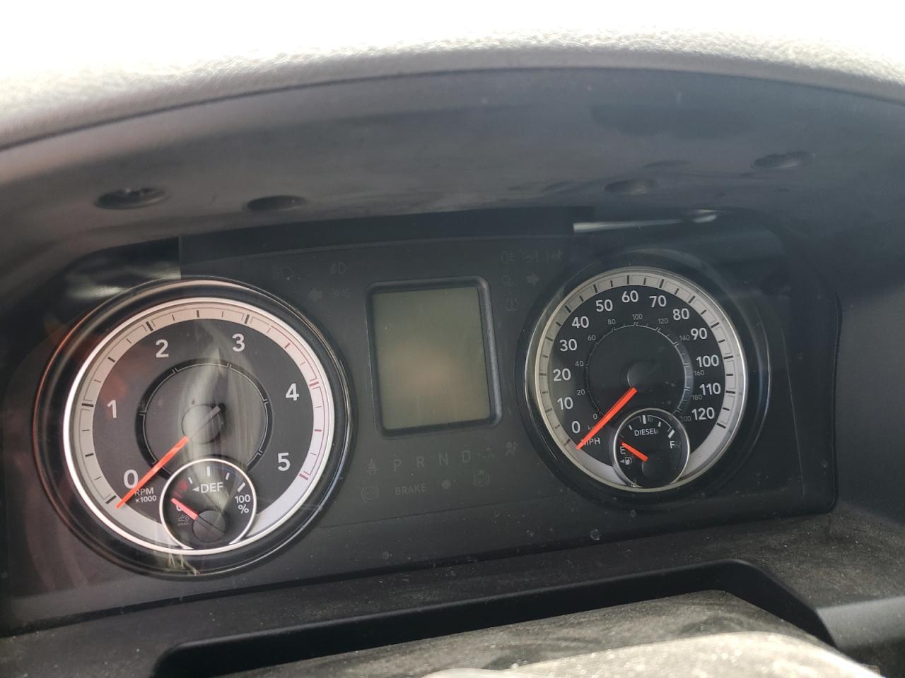 2018 RAM 3500 VIN 3C63R3CL1JG286309 photo 9