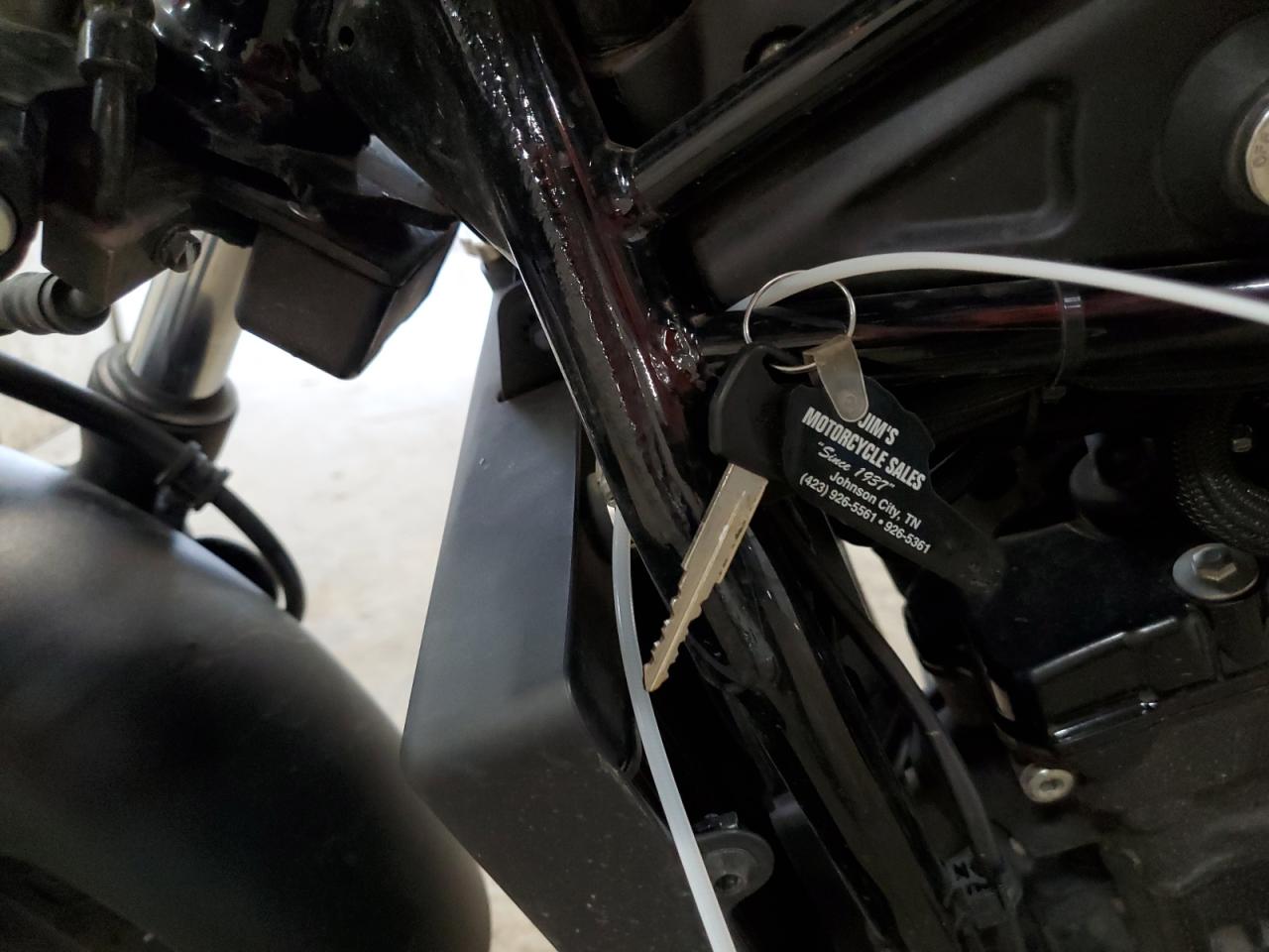 2017 HONDA Cm cycle VIN MLHNC5305H5002117 photo 8