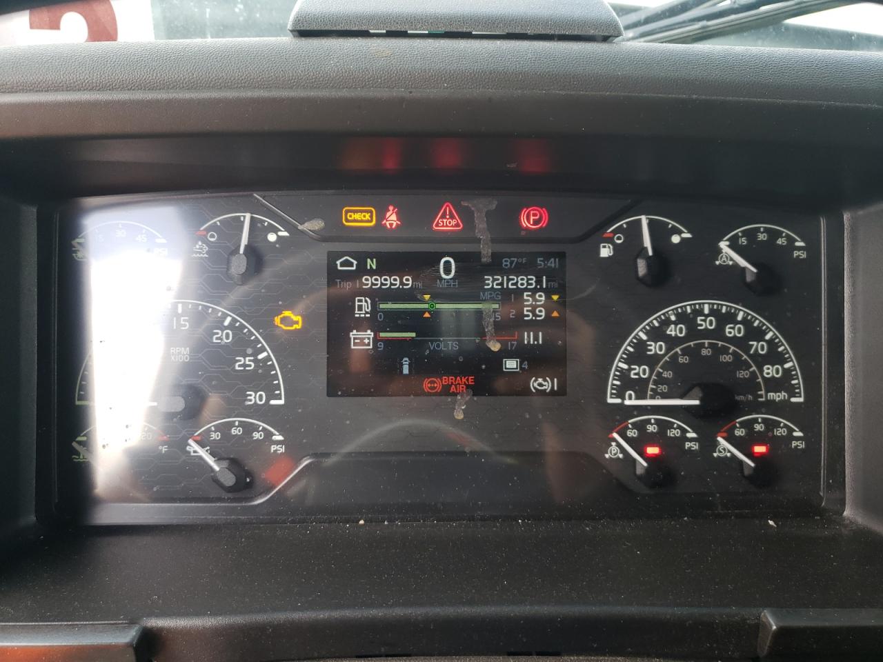 2020 VOLVO Vn VIN 4V4NC9EHXLN254911 photo 8