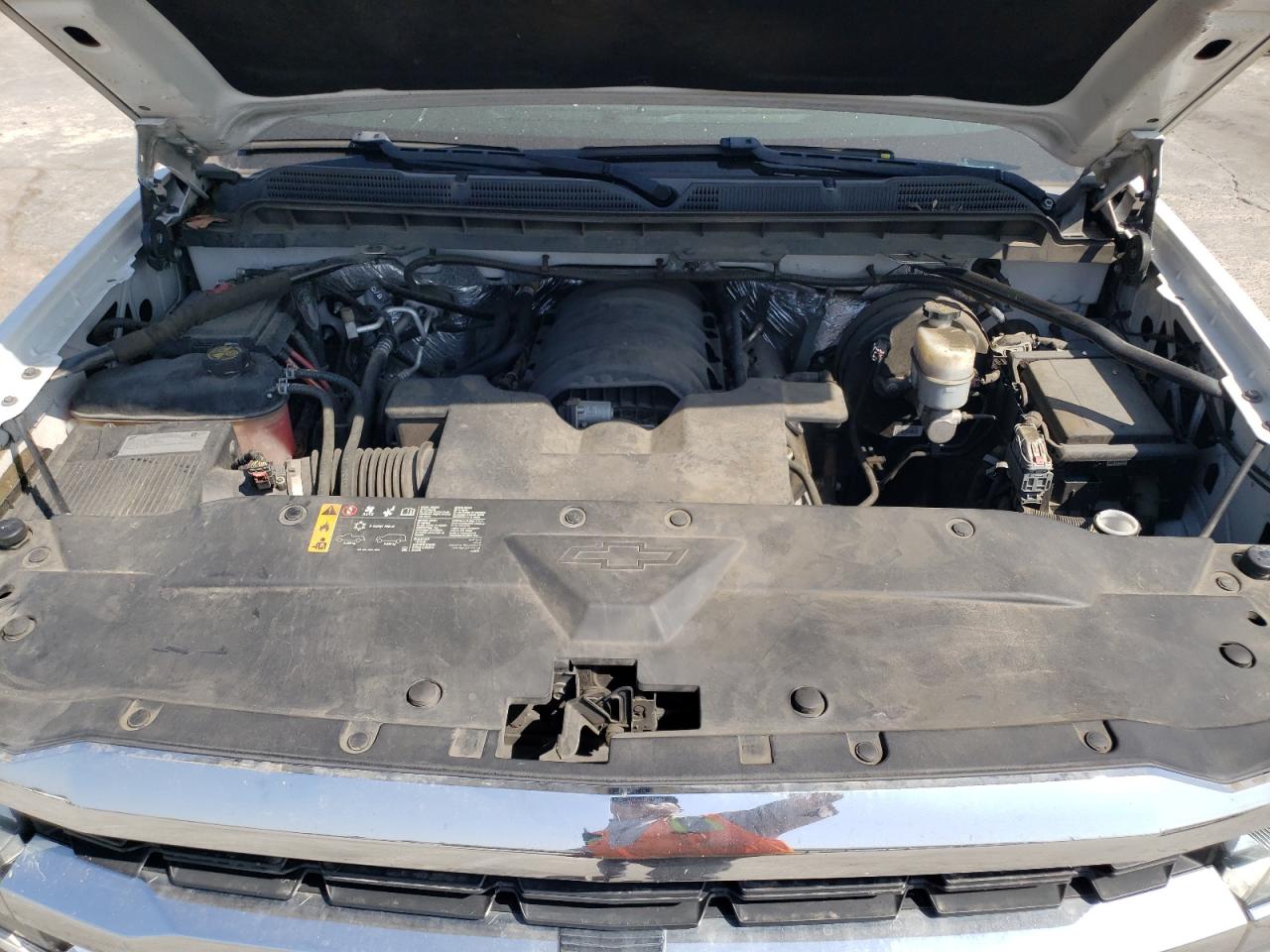 2018 Chevrolet Silverado VIN 1GCRCNEC1JZ215429 photo 11