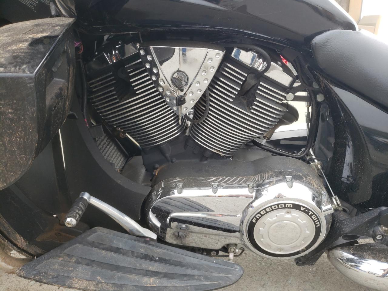 2012 VICTORY MOTORCYCLES CROSS COUNTRY TOUR VIN 5VPTW36N6C3005479 photo 7