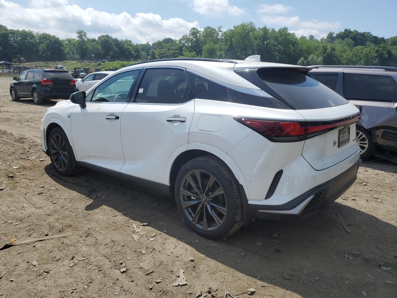 2024 LEXUS Rx350 VIN 2T2BAMCA5RC042860 photo 2