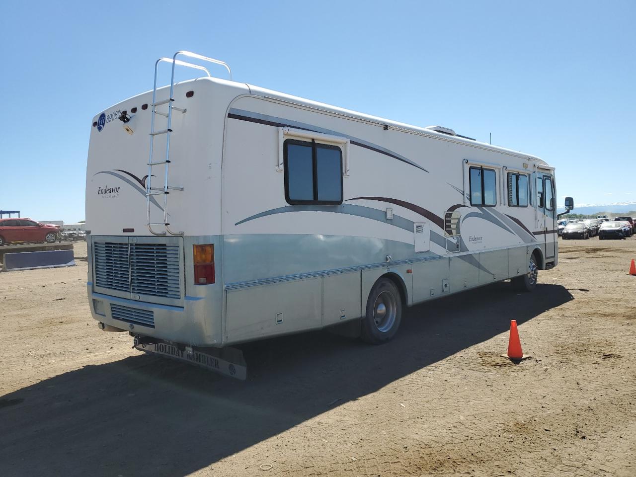 2000 FREIGHTLINER All other VIN 4UZ6XJCAXYCG19634 photo 4