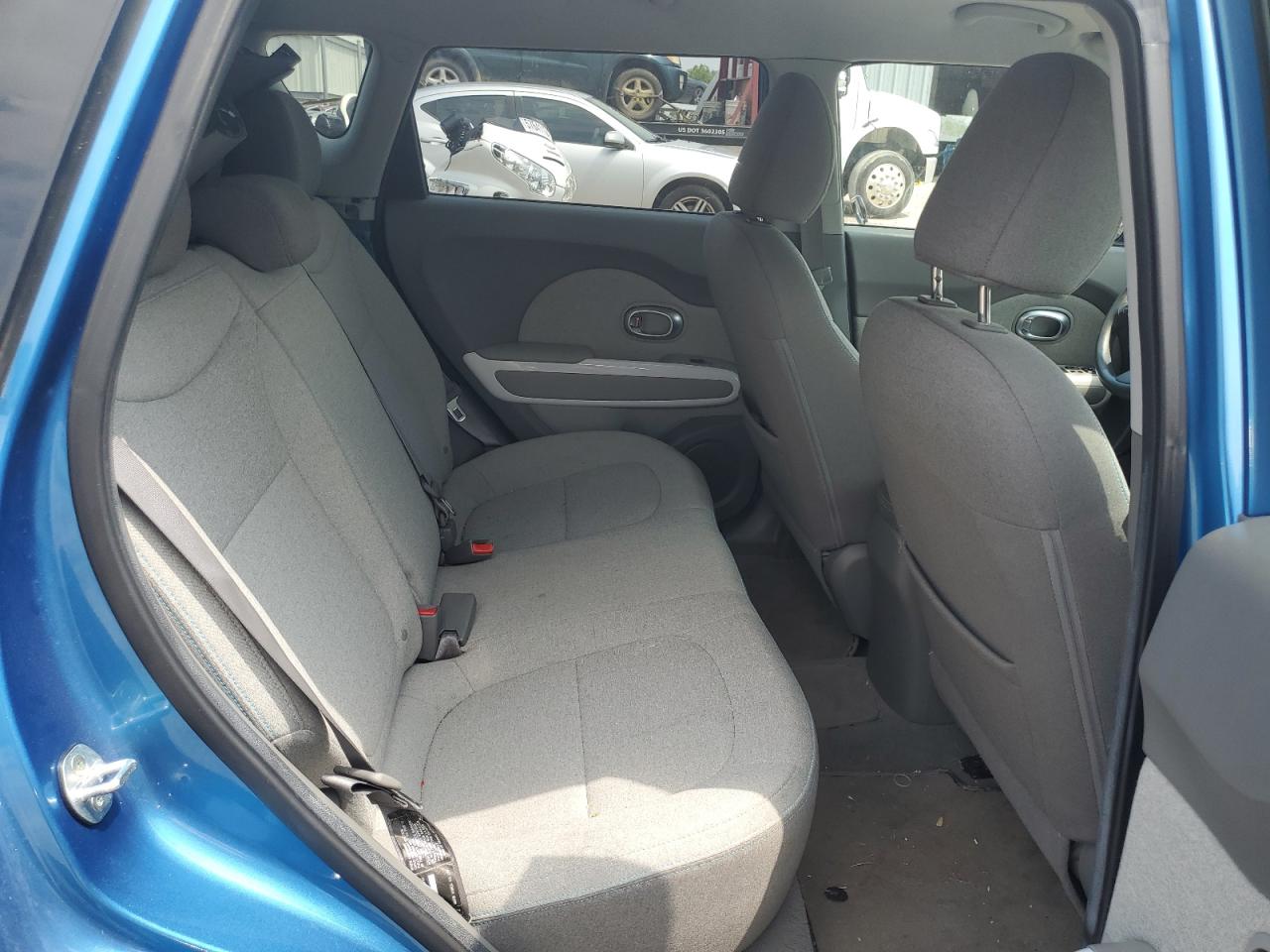 2016 KIA Soul VIN KNDJP3AE8G7006383 photo 11