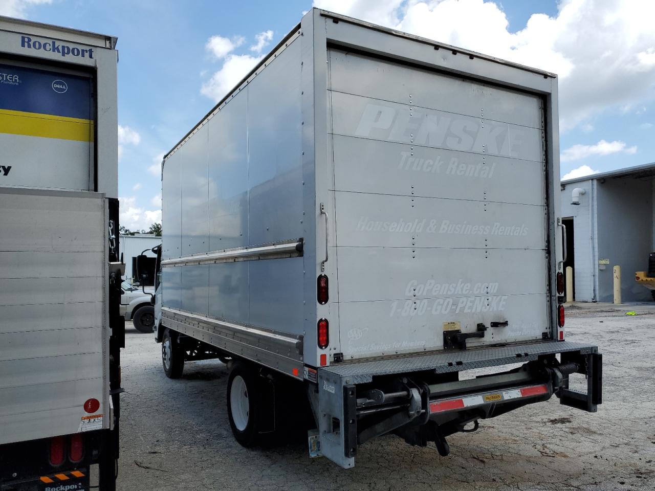 2018 ISUZU Npr VIN 54DC4W1BXJS800570 photo 2