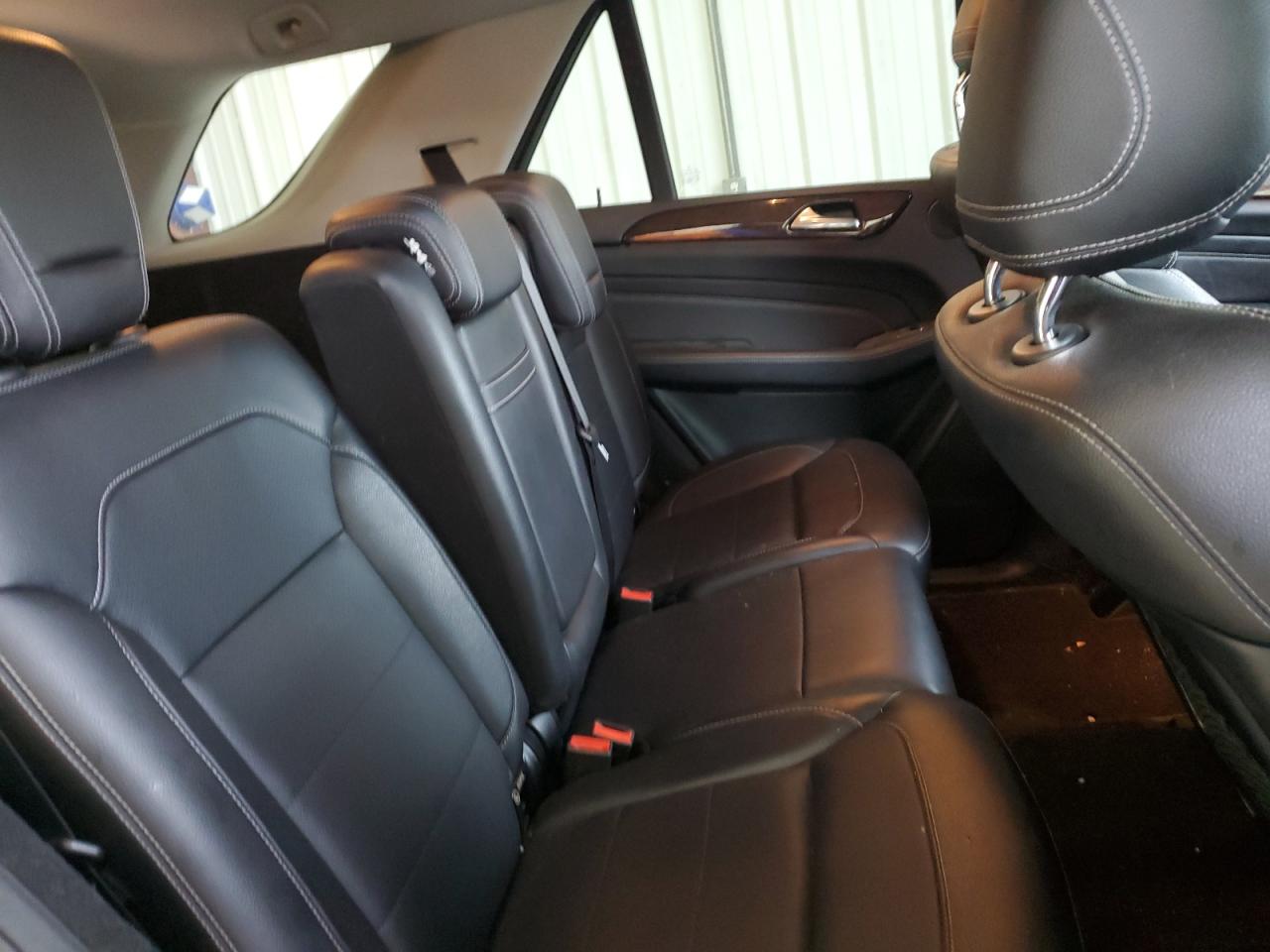 2014 Mercedes-Benz M-class VIN 4JGDA5HB9EA410990 photo 10
