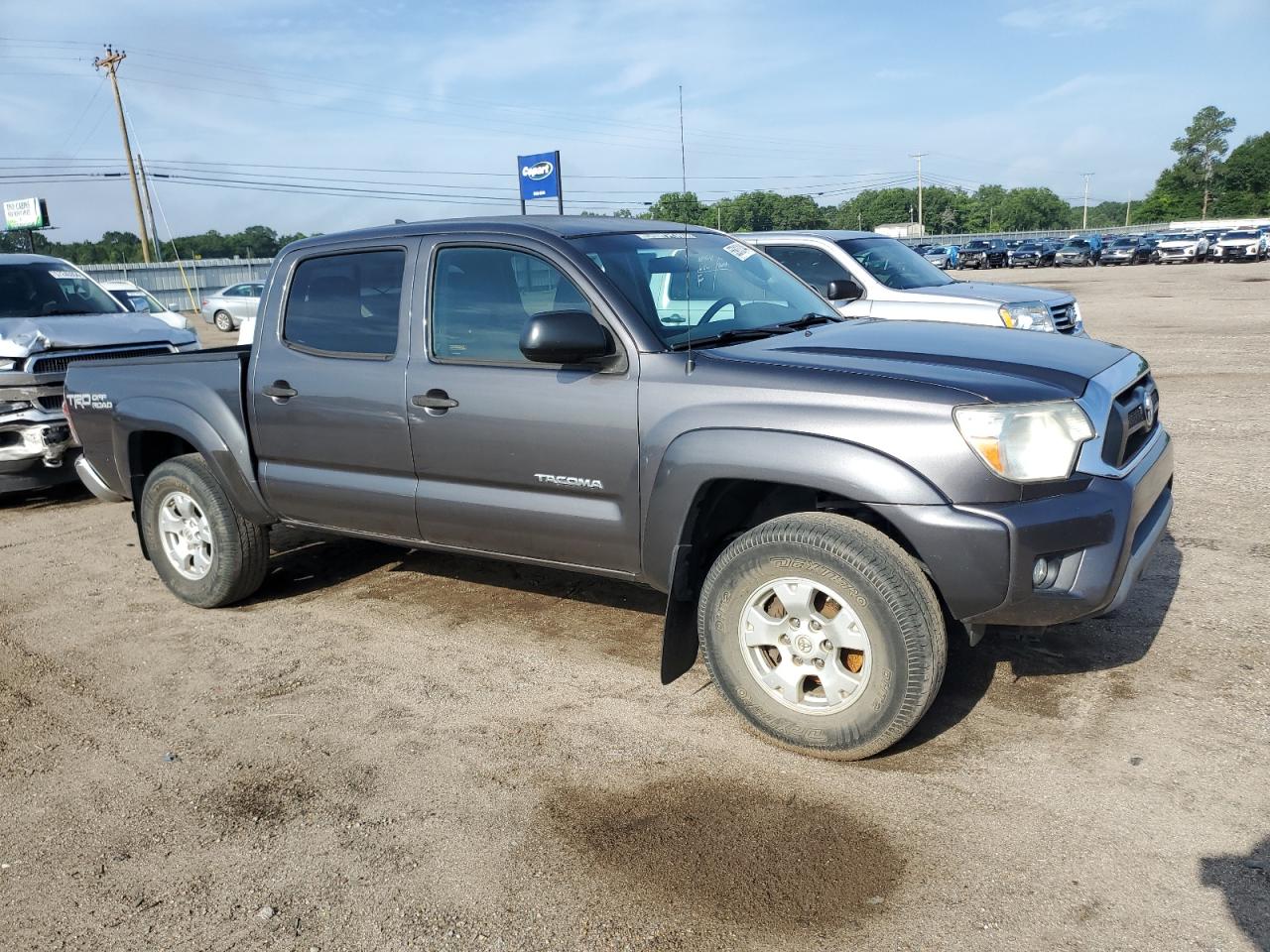2014 Toyota Tacoma VIN 5TFLU4ENXEX107374 photo 4