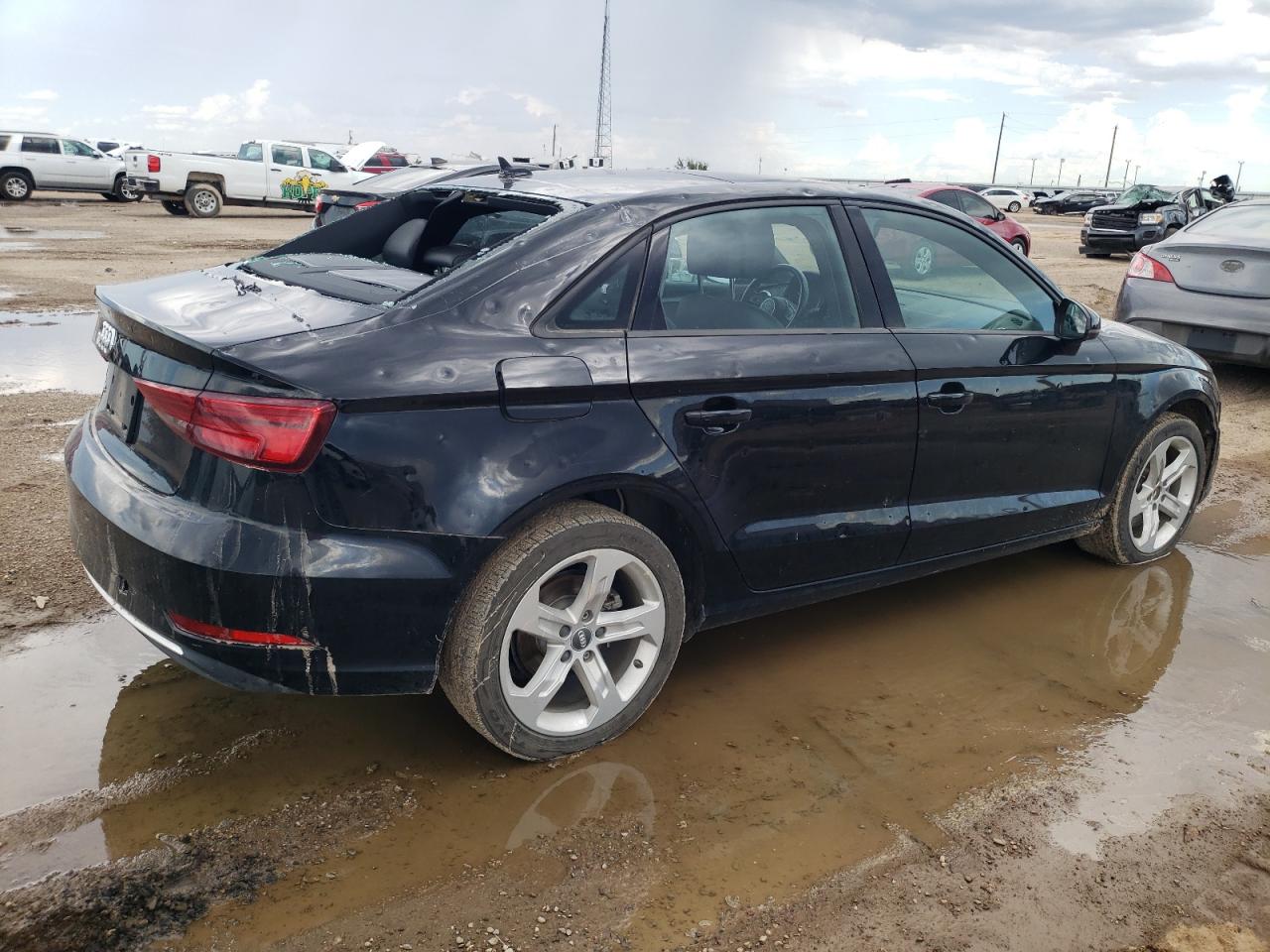 2017 AUDI A3 VIN WAUAUGFF6H1078640 photo 3