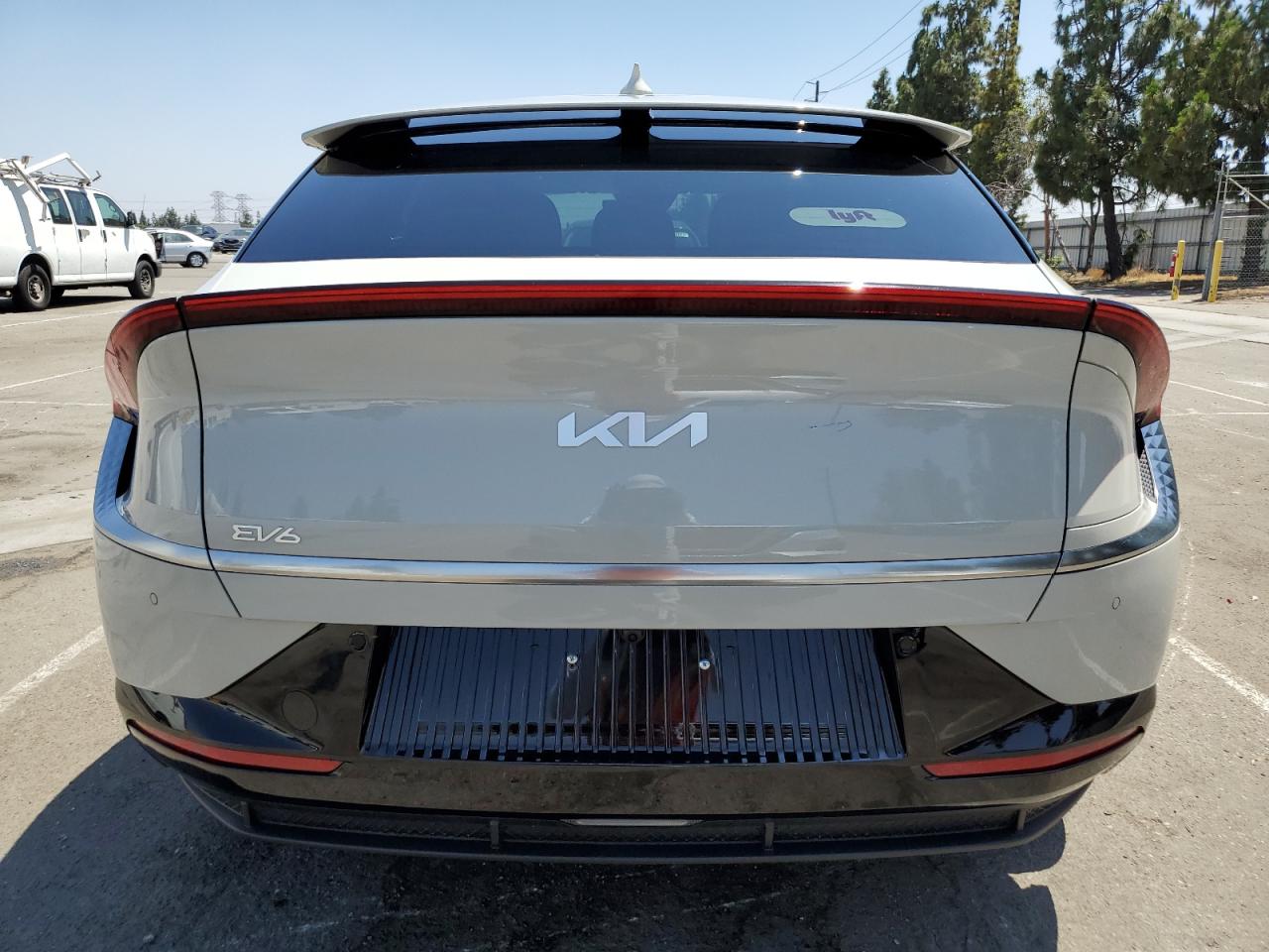2024 KIA Ev6 light VIN KNDC34LA1R5617763 photo 6