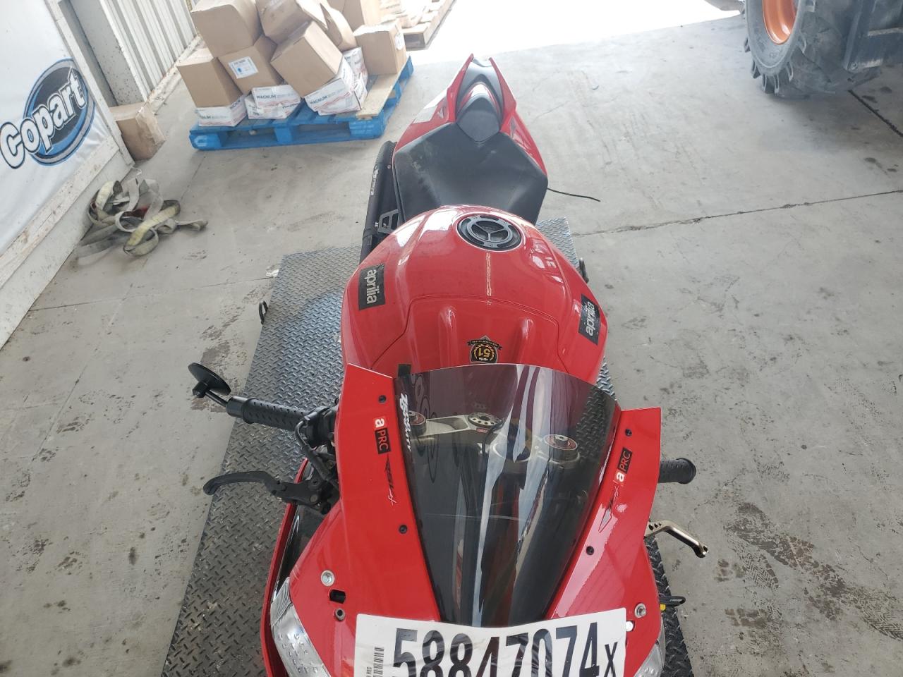 2014 APRILIA RSV4 R VIN ZD4RKUA48ES000032 photo 5