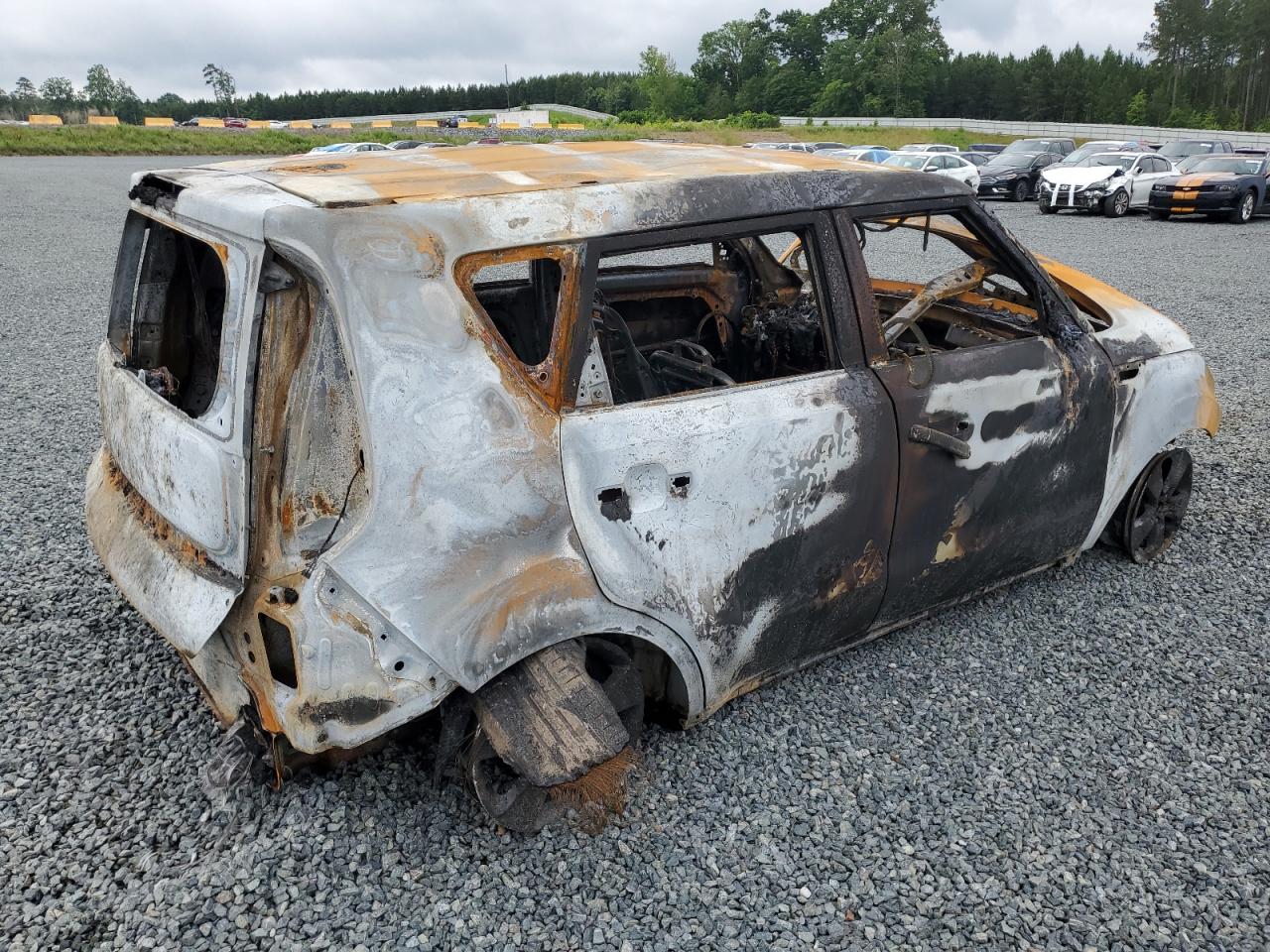 2018 KIA Soul VIN KNDJN2A24J7596756 photo 3