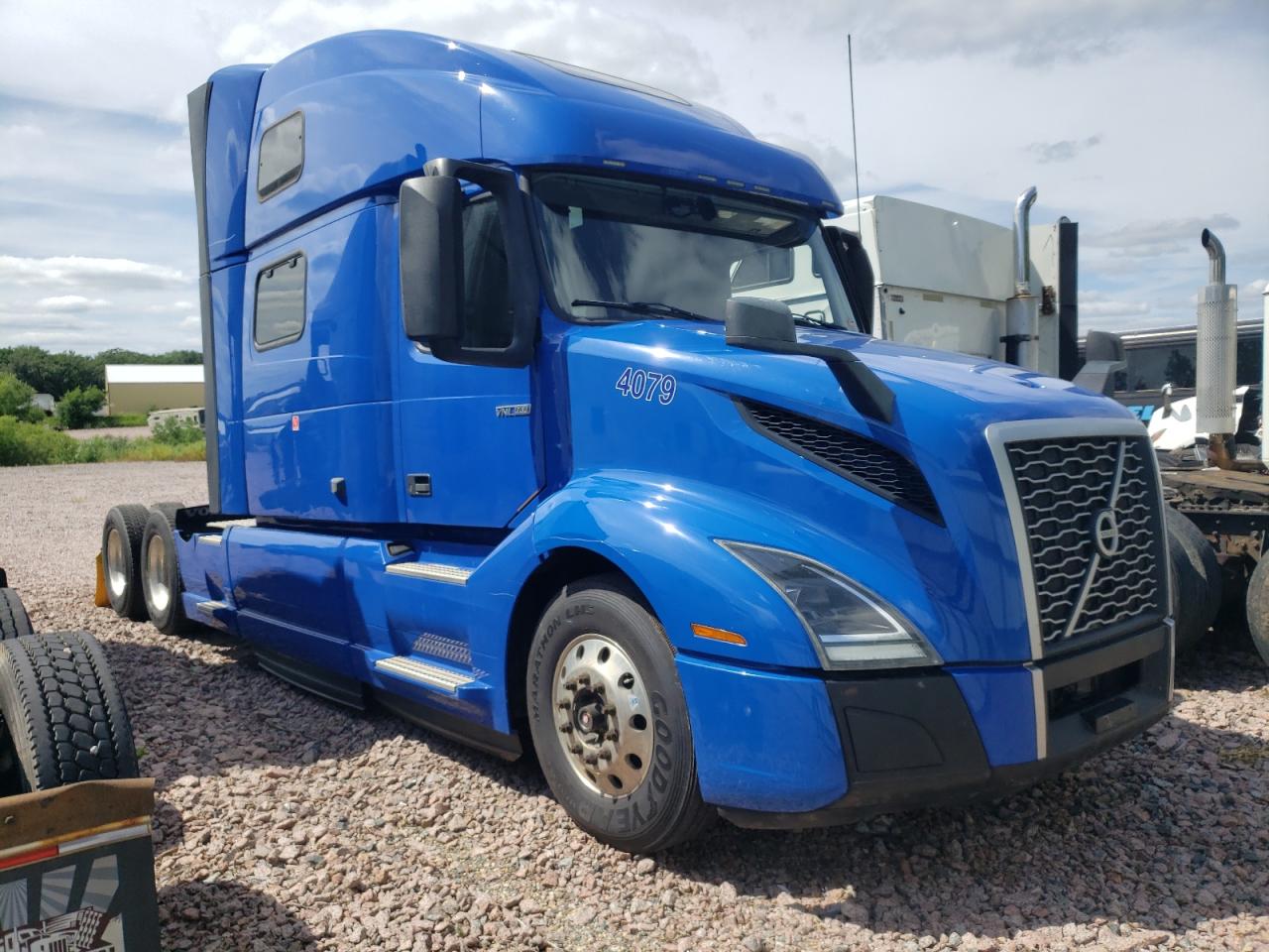 2019 VOLVO Vn VIN 4V4NC9EH7KN904079 photo 1