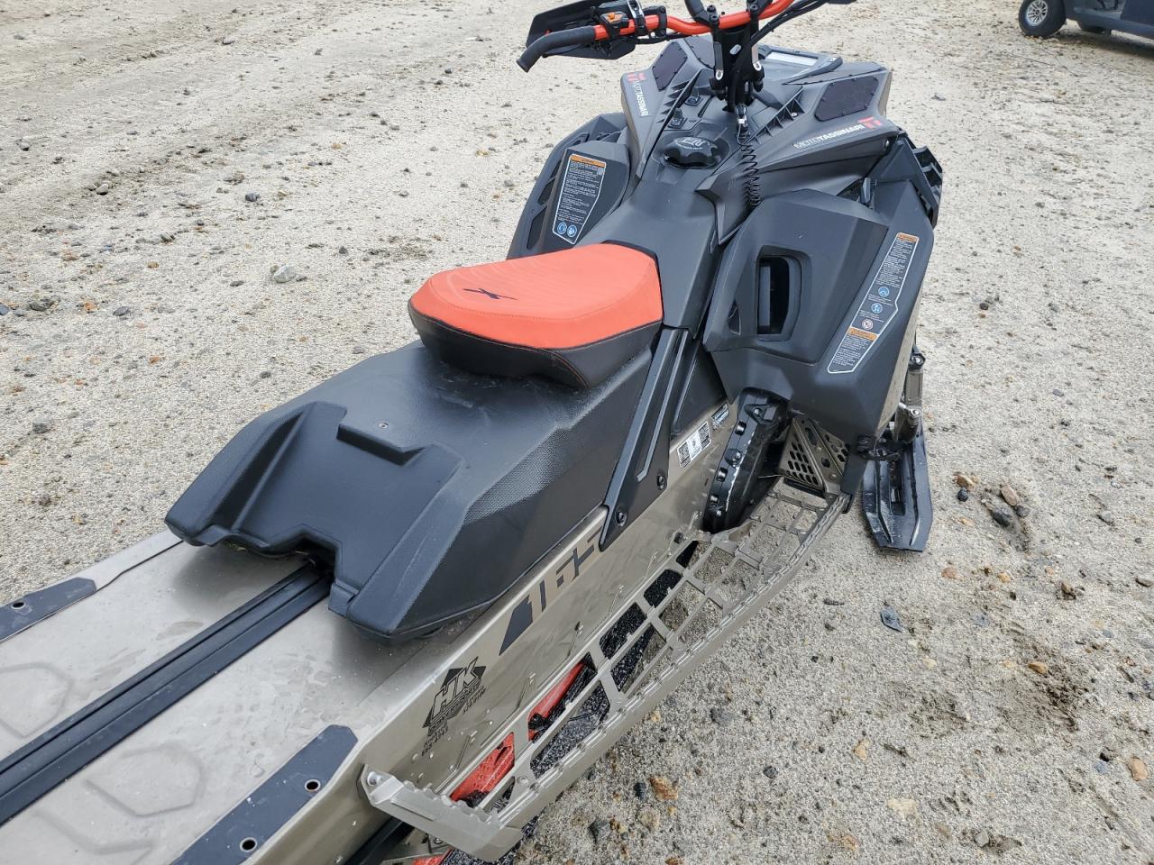 2022 SKI DOO SUMMIT VIN 2BPSTJNBXNV000835 photo 6