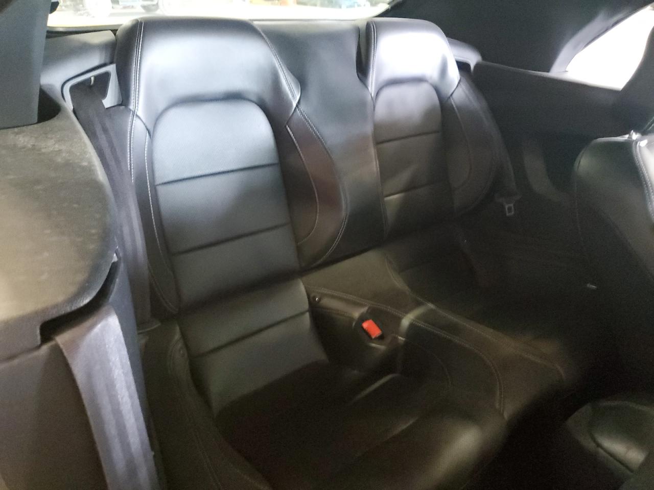 2018 FORD Mustang VIN 1FATP8UH2J5136518 photo 10