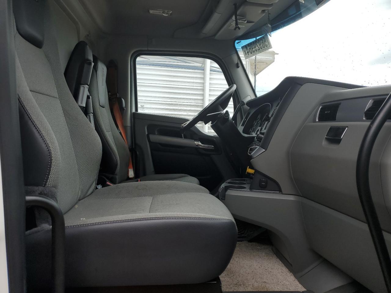 2022 KENWORTH CONSTRUCTION T880 VIN 1NKZLP9X1NJ492397 photo 5