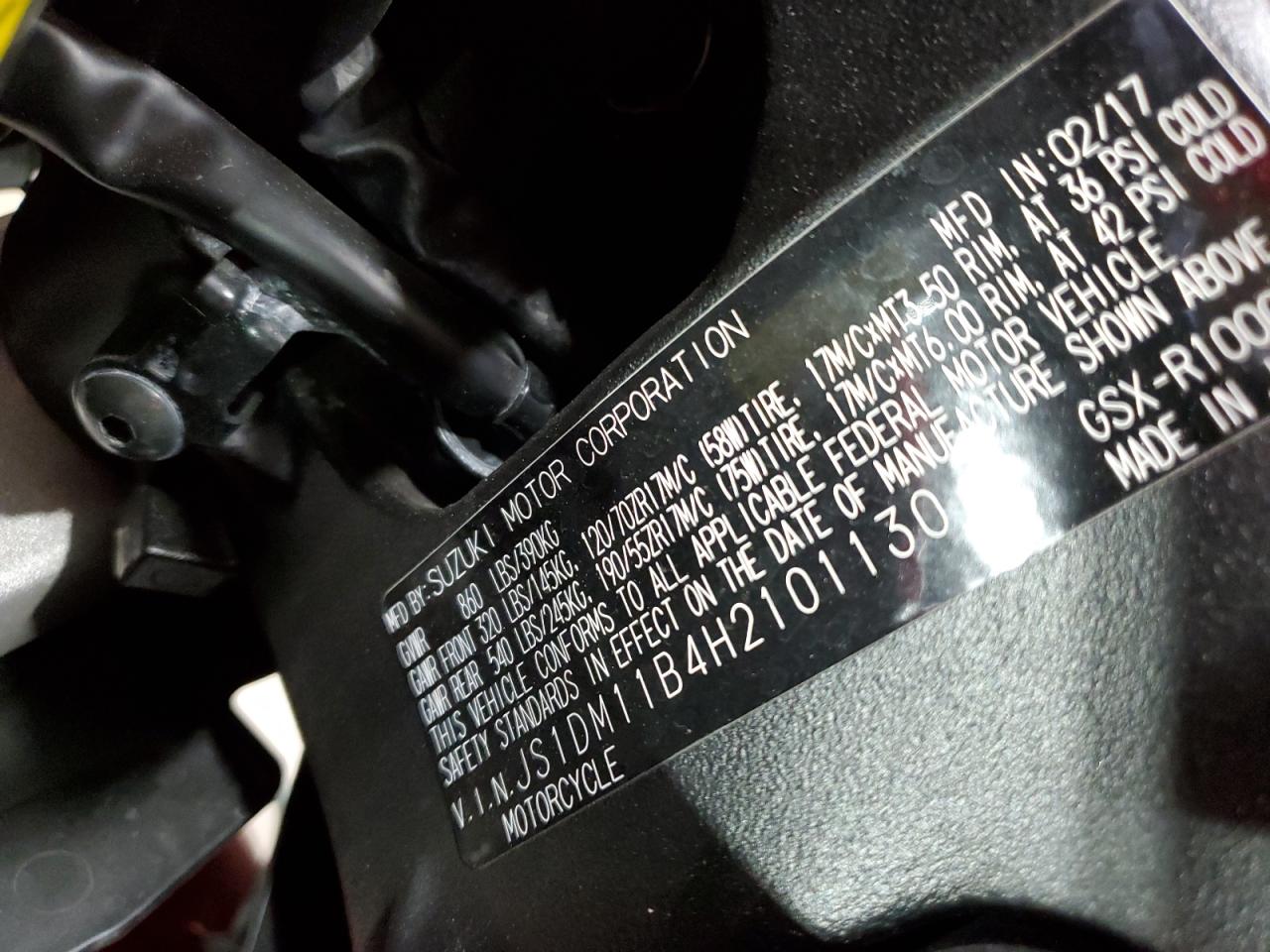 2017 SUZUKI Gsx-r1000 VIN JS1DM11B4H2101130 photo 9