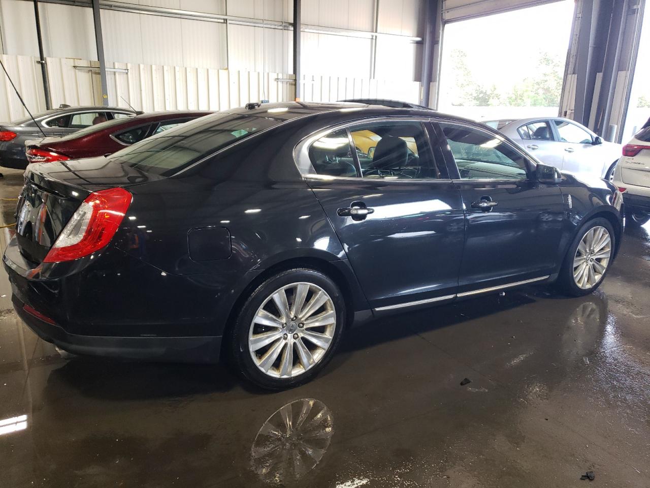 2014 LINCOLN Mks VIN 1LNHL9FT5EG607814 photo 3