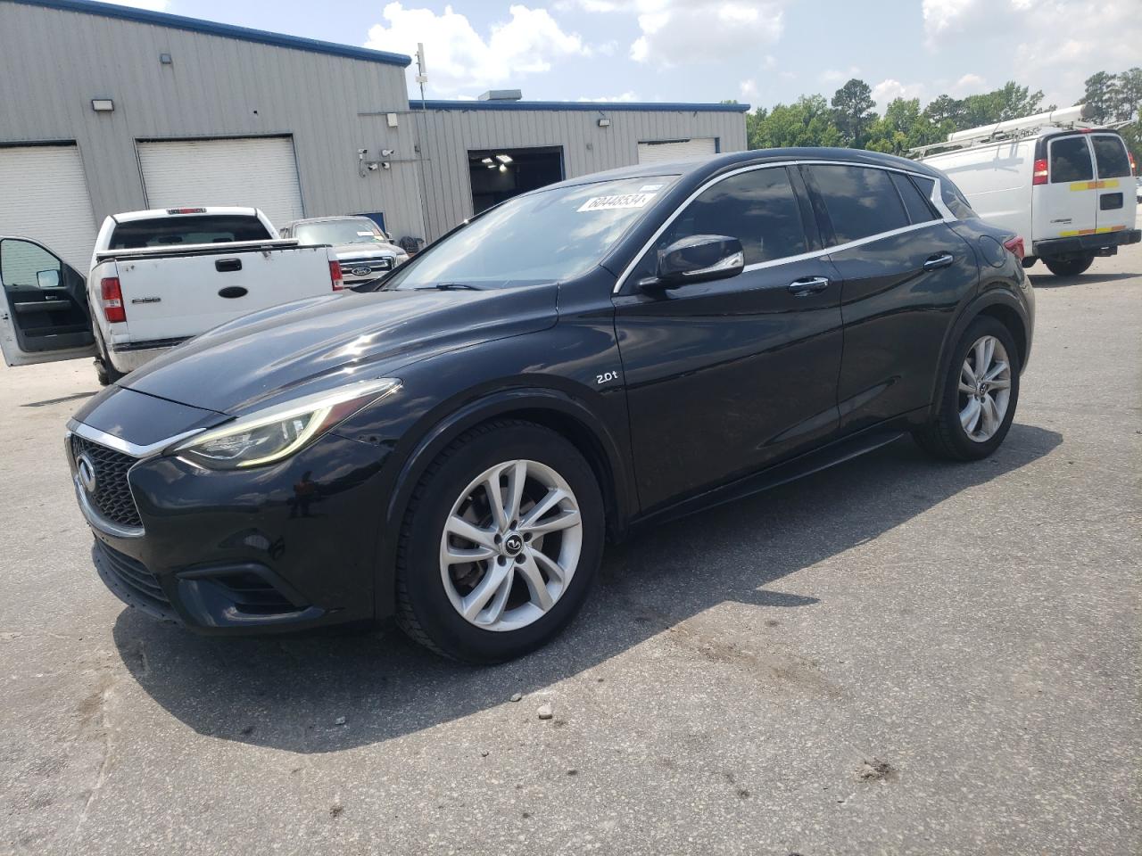 2018 INFINITI Qx30 VIN SJKCH5CP1JA059000 photo 1