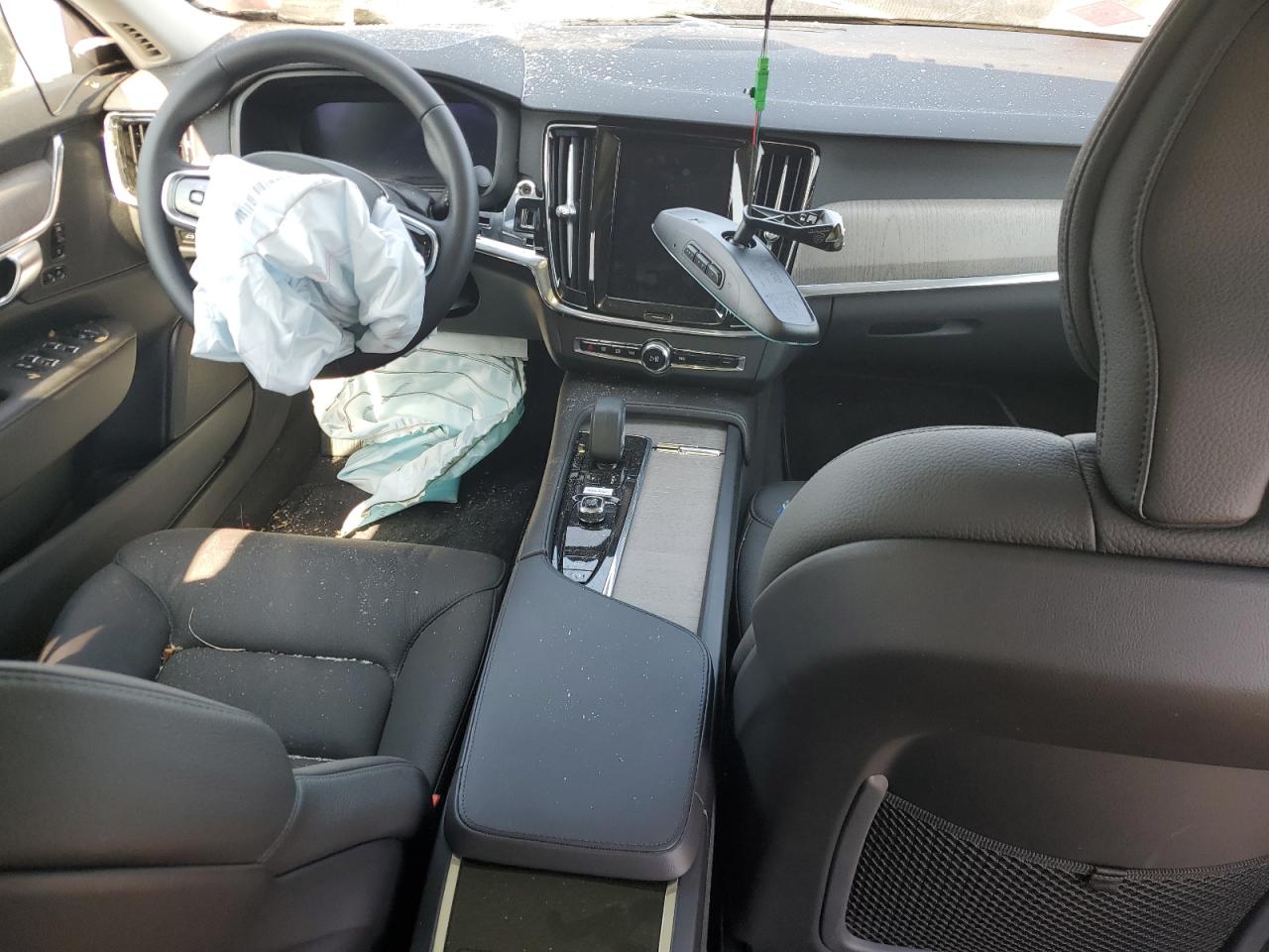 2023 VOLVO S90 VIN LVY062MN0PP351050 photo 8