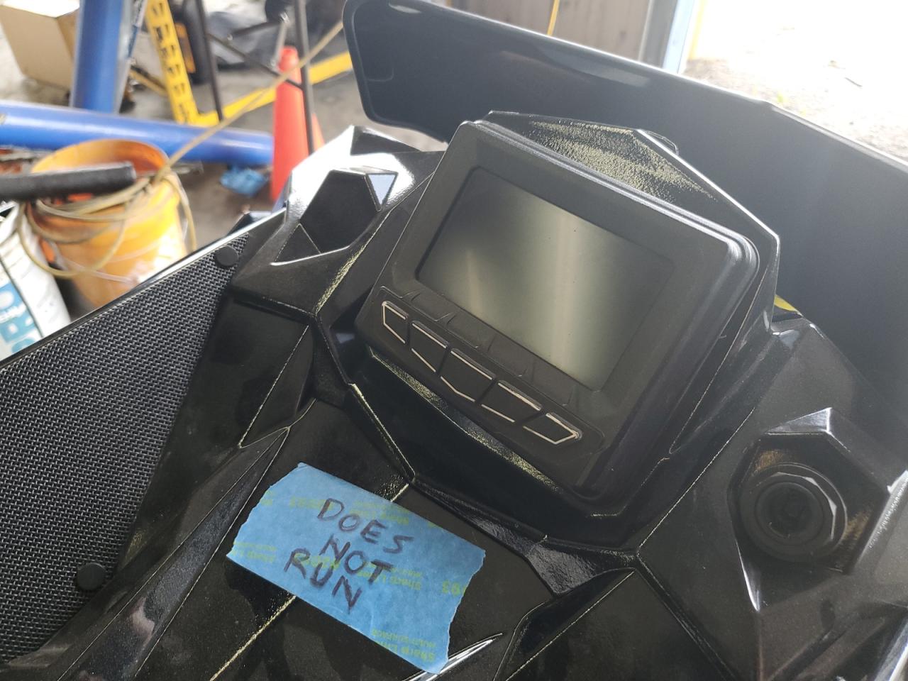 2019 POLA 850 VIN SN1EGK8R4KC337480 photo 8