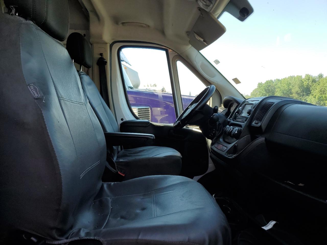 2020 RAM Promaster 2500 VIN 3C6TRVDGXLE121869 photo 5