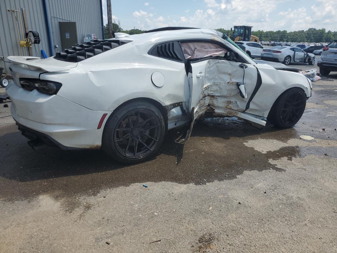 2019 Chevrolet Camaro VIN 1G1FH1R7XK0131196 photo 3