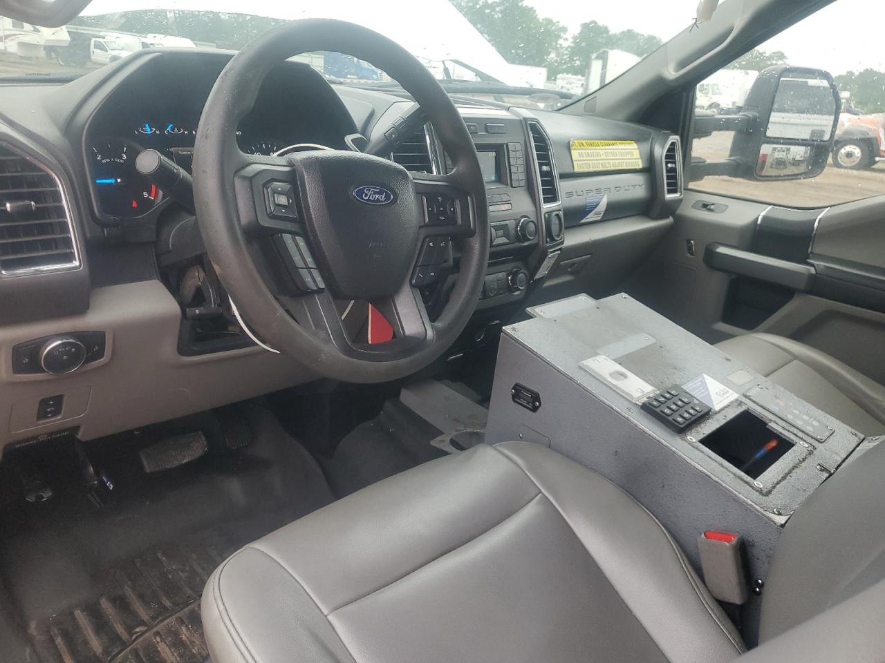 2017 Ford F550 VIN 1FD0X5HT1HEC82148 photo 8