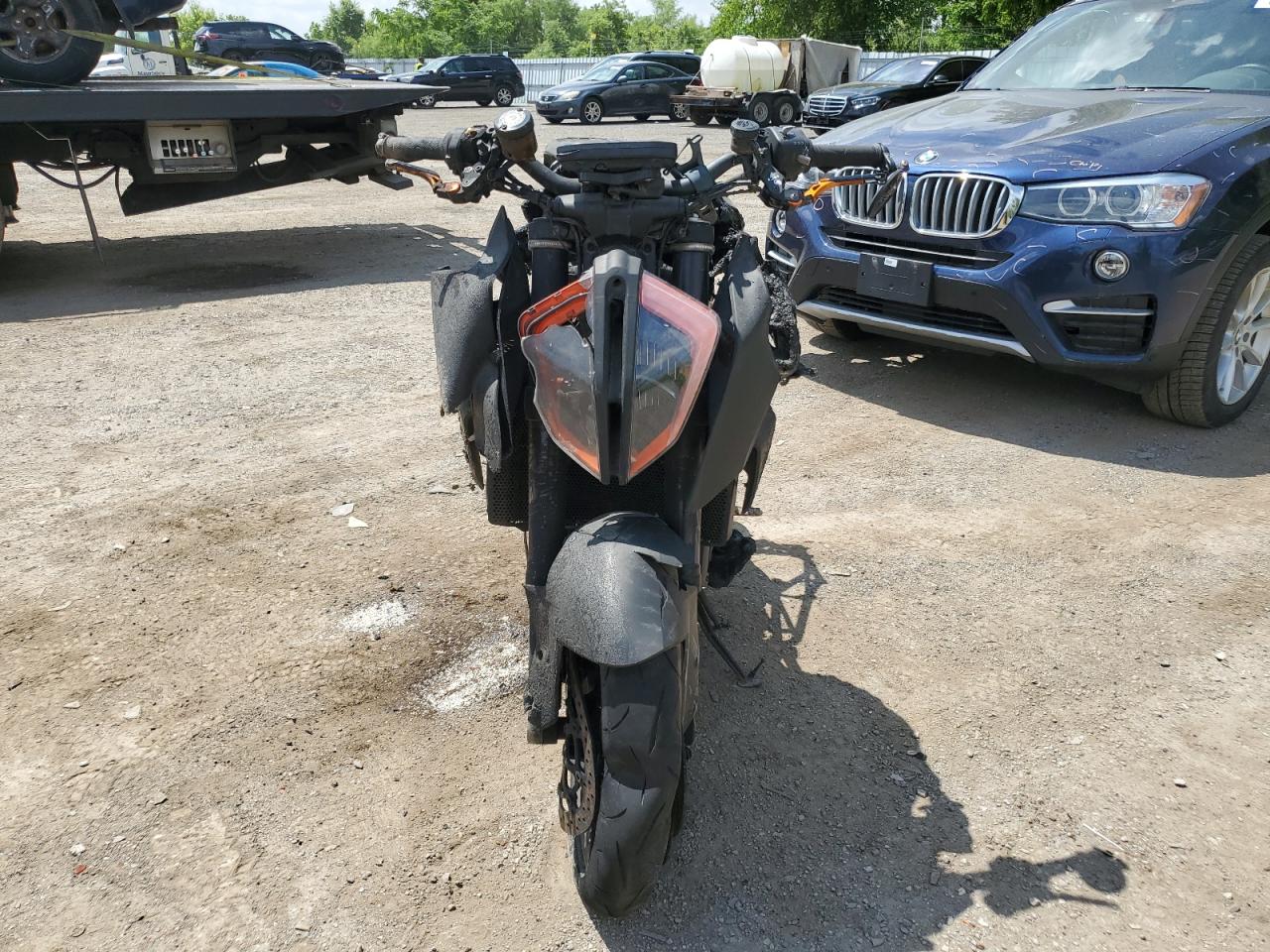 2019 KTM 1290 VIN VBKV39406KM906188 photo 2