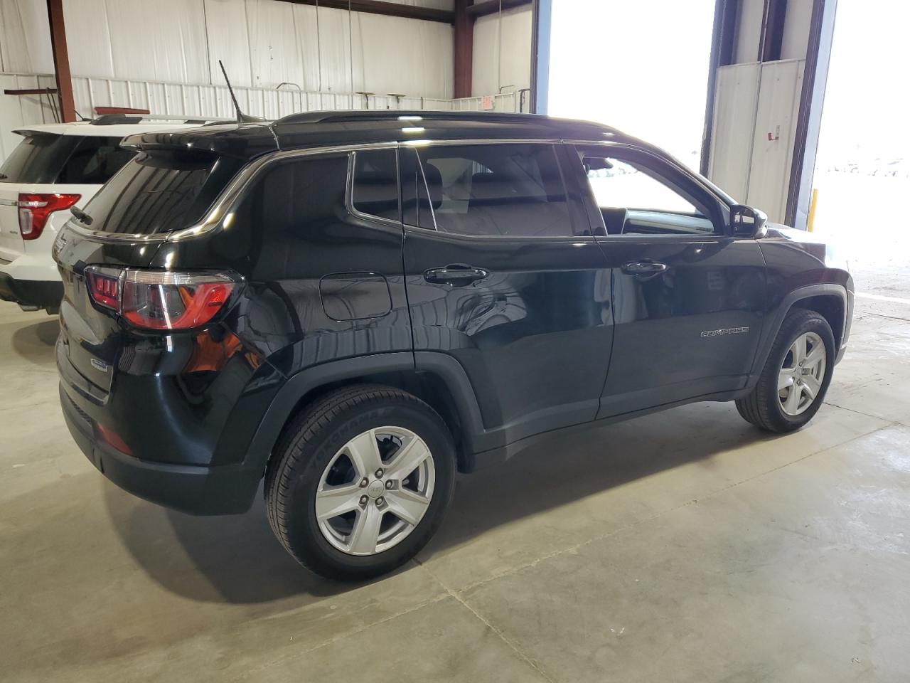 2022 JEEP Compass la VIN 3C4NJDBB5NT105376 photo 3