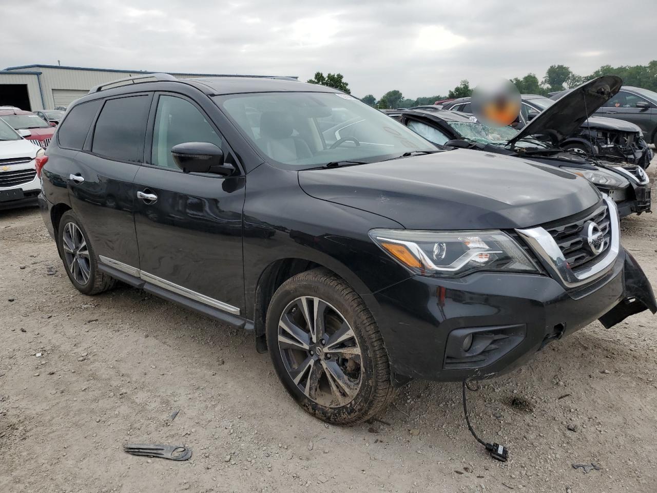 2017 NISS Pathfinder VIN 5N1DR2MMXHC628881 photo 4