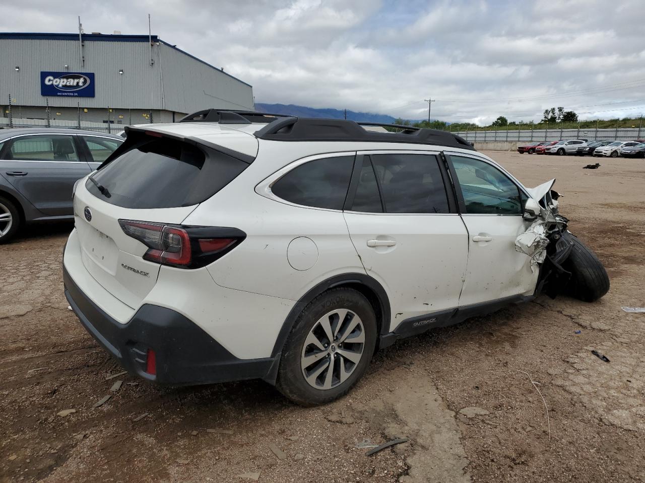 2021 Subaru Outback VIN 4S4BTACC9M3225240 photo 3