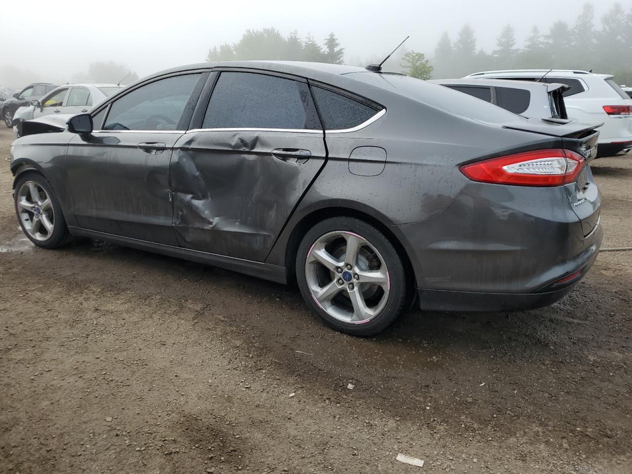 2015 FORD Fusion VIN 3FA6P0H73FR259880 photo 2