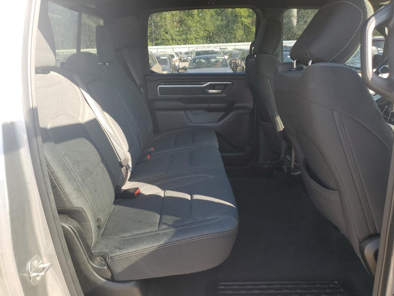 2022 RAM 1500 VIN 1C6RREFG0NN446259 photo 10