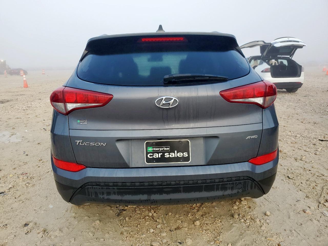2018 Hyundai Tucson VIN KM8J3CA42JU728455 photo 6
