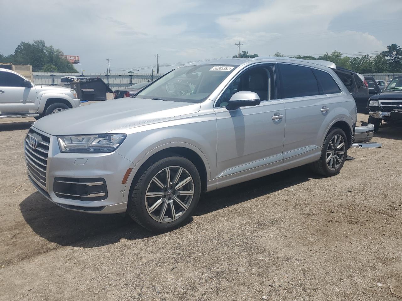 2019 Audi Q7 VIN WA1LAAF77KD021485 photo 1