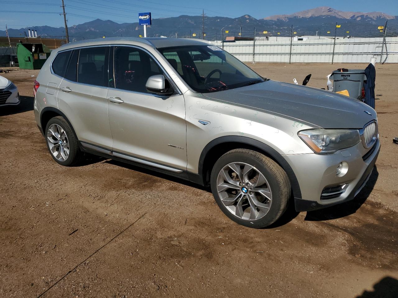 2016 BMW X3 VIN 5UXWY3C5XG0N87733 photo 4