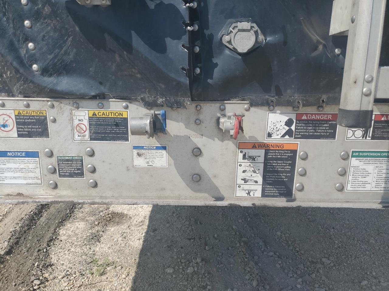 2024 WILSON Trailer VIN 1W1K44325R7729011 photo 8