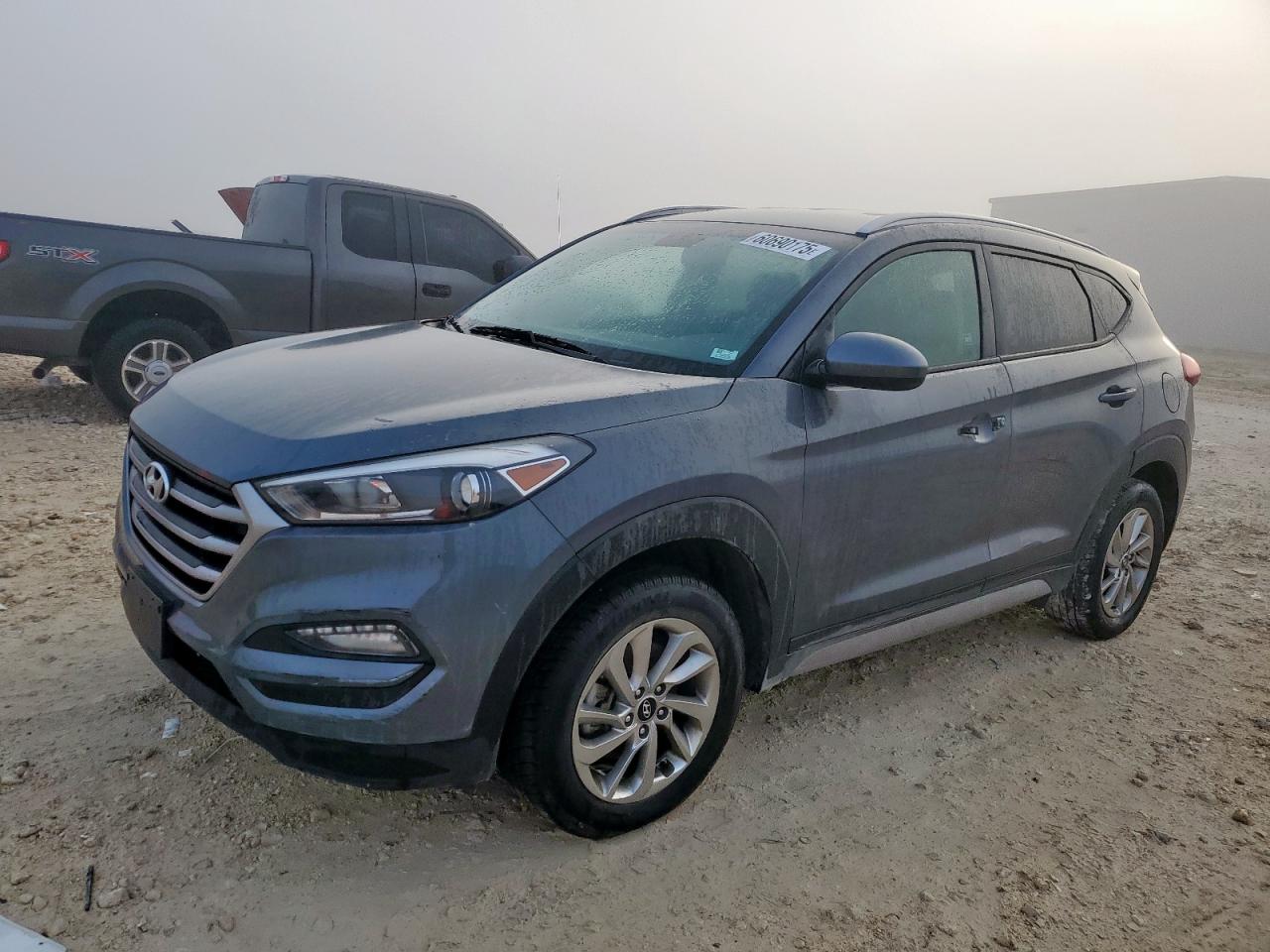 2018 Hyundai Tucson VIN KM8J3CA42JU728455 photo 1